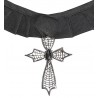 Collier de croix gothique avec pierre noire